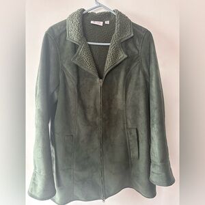 Loden Green Teddy Coat with Soft Suede-like Material and Cozy Fleece Collar